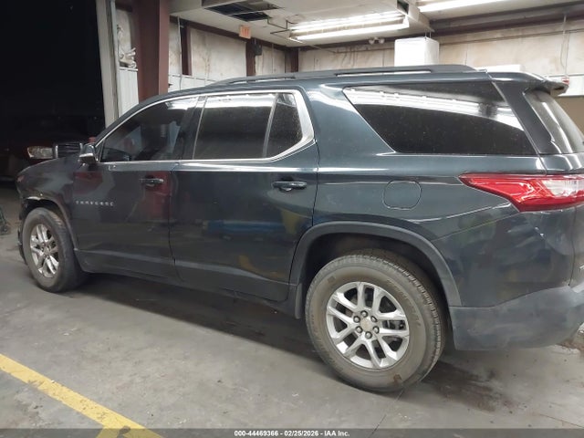 1GNERGKW8LJ236326 Chevrolet Traverse Fwd Lt Cloth