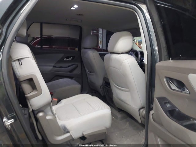 1GNERGKW8LJ236326 Chevrolet Traverse Fwd Lt Cloth