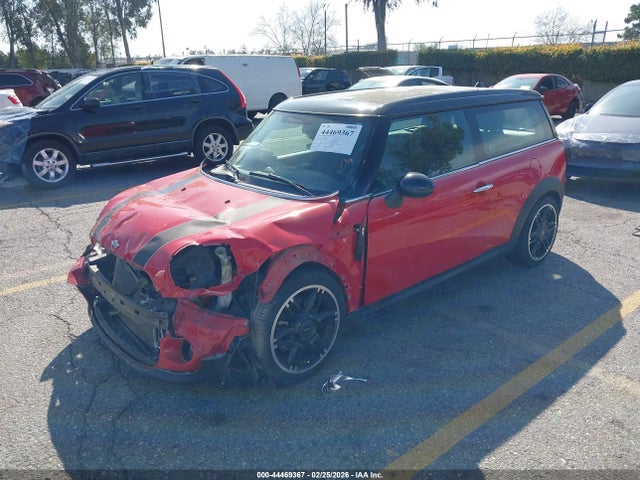 2014 MINI CLUBMAN WMWZF3C52ET492659 Photo 1