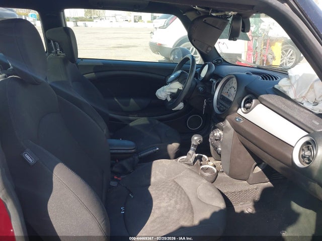 2014 MINI CLUBMAN WMWZF3C52ET492659 Photo 4