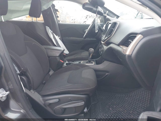 Продаж на аукціоні авто 2015 Jeep Cherokee Latitude, vin: 1C4PJLCB0FW707776, номер лоту: 44469371