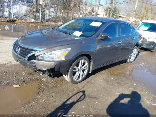 44469379 :رقم المزاد ، 1N4BL3AP0DN585318 vin ، 2013 Nissan Altima 3.5 Sl مزاد بيع