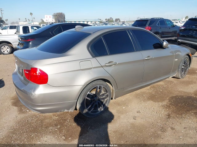 2009 BMW 328I WBAPH53519A438235 Photo 3