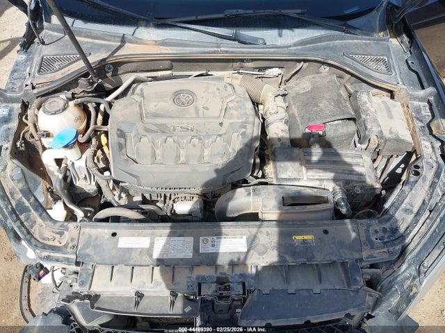 Продажа на аукционе авто 2018 Volkswagen Passat 2.0t R-line/2.0t S, vin: 1VWAA7A31JC015543, номер лота: 44469390