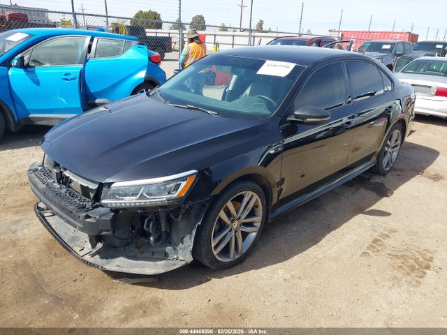 Продажа на аукционе авто 2018 Volkswagen Passat 2.0t R-line/2.0t S, vin: 1VWAA7A31JC015543, номер лота: 44469390
