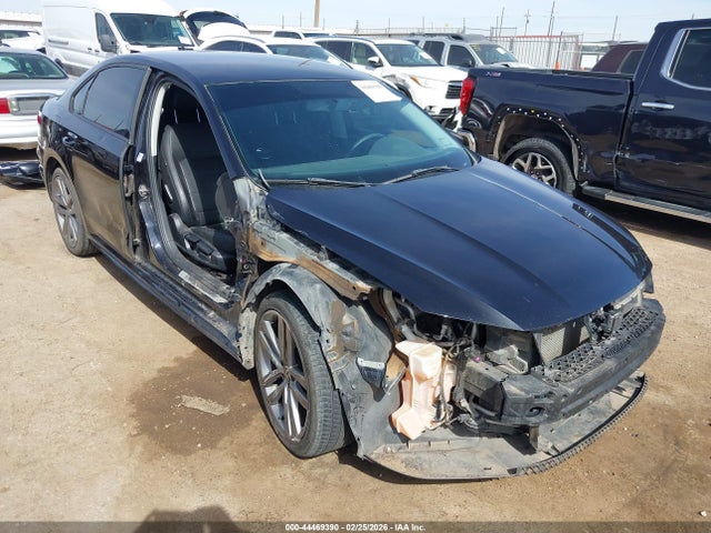 Продажа на аукционе авто 2018 Volkswagen Passat 2.0t R-line/2.0t S, vin: 1VWAA7A31JC015543, номер лота: 44469390