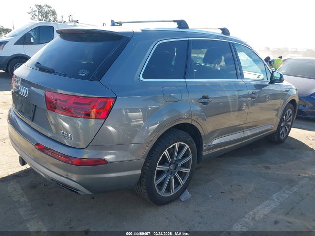 2017 AUDI Q7 WA1LAAF78HD017793 Photo 3