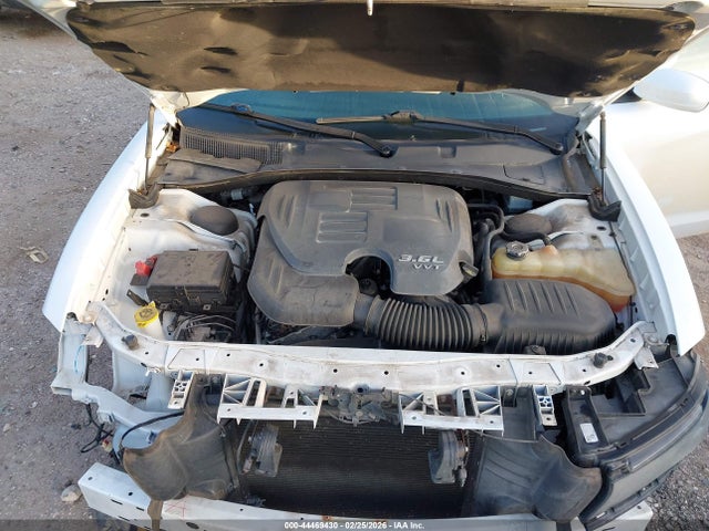 2C3CDXHG8KH608847 Dodge Charger Gt Rwd