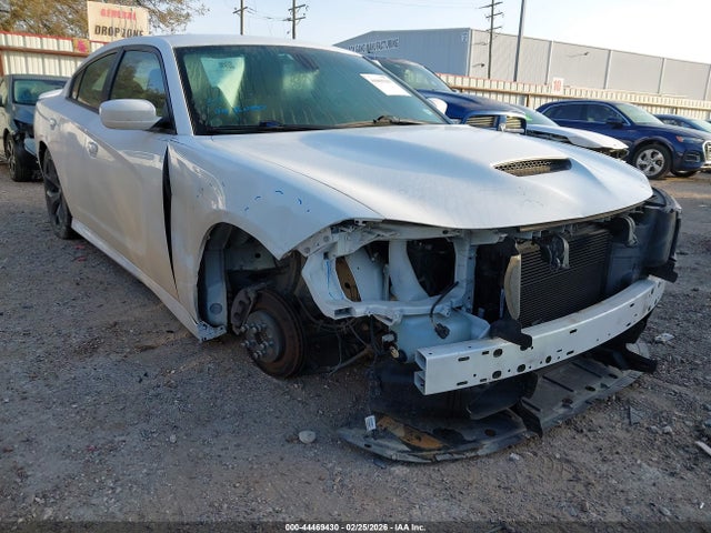 2C3CDXHG8KH608847 Dodge Charger Gt Rwd