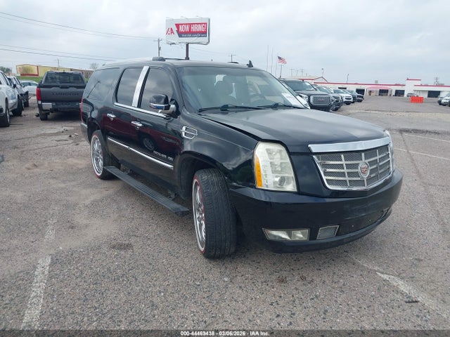 2011 CADILLAC ESCALADE ESV 1GYS4JEF8BR115003