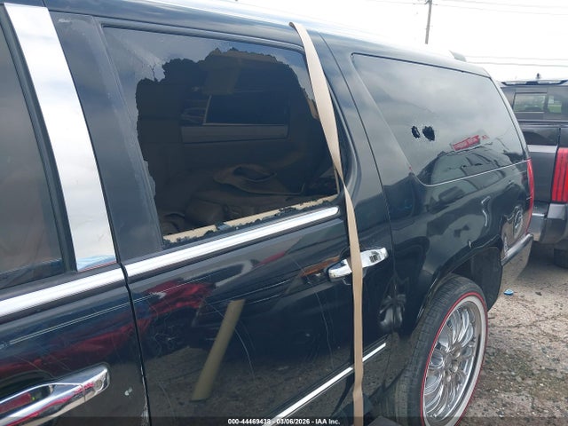 2011 CADILLAC ESCALADE ESV 1GYS4JEF8BR115003 Photo 5