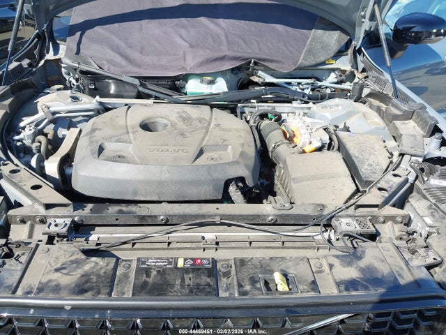 2023 VOLVO XC60 RECHARGE PLUG-IN HYBRID YV4H60DW4P1329852 Photo 9