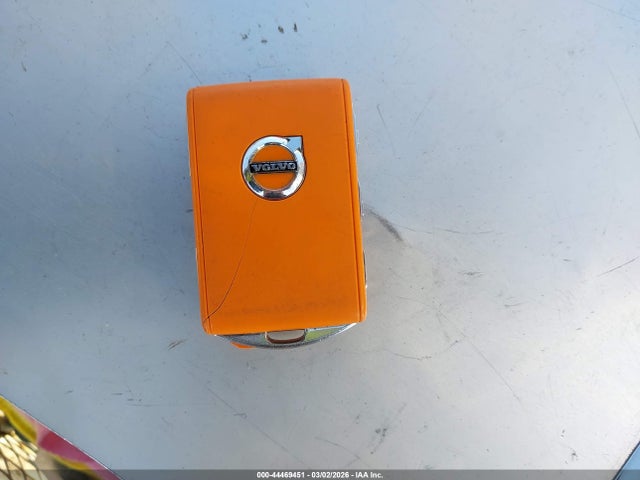 2023 VOLVO XC60 RECHARGE PLUG-IN HYBRID YV4H60DW4P1329852 Photo 10