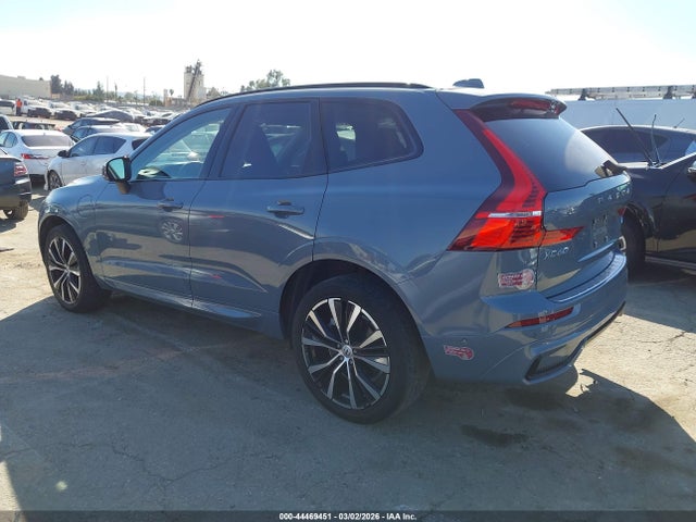 2023 VOLVO XC60 RECHARGE PLUG-IN HYBRID YV4H60DW4P1329852 Photo 2