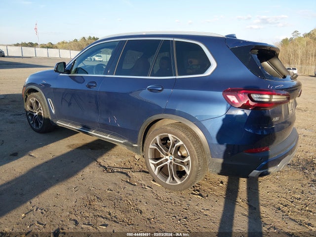 2022 Bmw X5 Sdrive40i მანქანა იყიდება აუქციონზე, vin: 5UXCR4C00N9J11039, აუქციონის ნომერი: 44469491