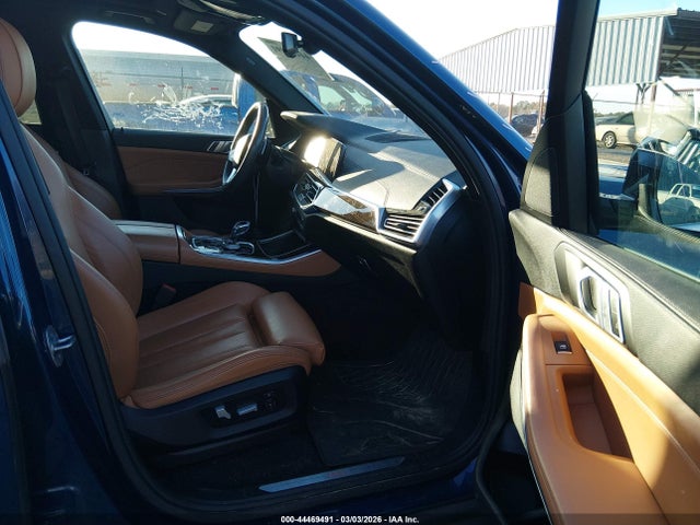 2022 Bmw X5 Sdrive40i მანქანა იყიდება აუქციონზე, vin: 5UXCR4C00N9J11039, აუქციონის ნომერი: 44469491
