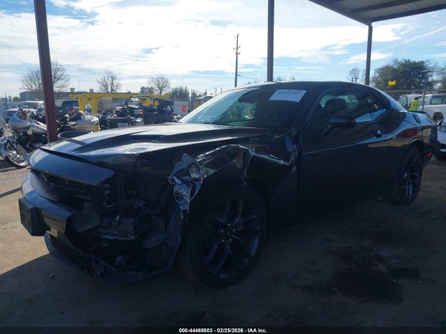 Dodge Challenger Sxt 2019 2C3CDZAG2KH672243 Image 2