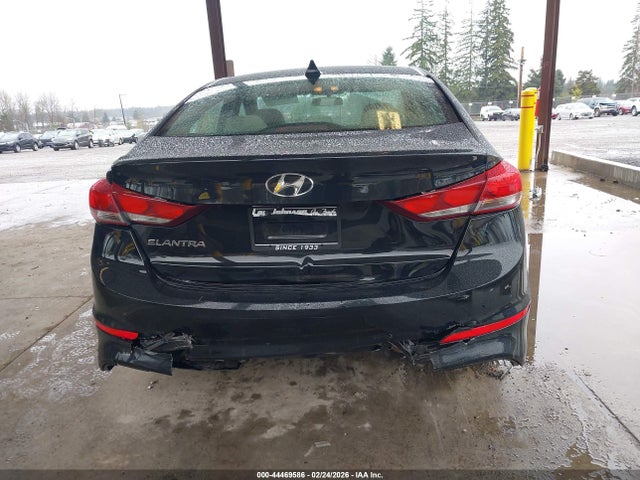 5NPD84LF7JH382694 Hyundai ELANTRA SEL