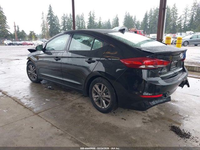 5NPD84LF7JH382694 Hyundai ELANTRA SEL