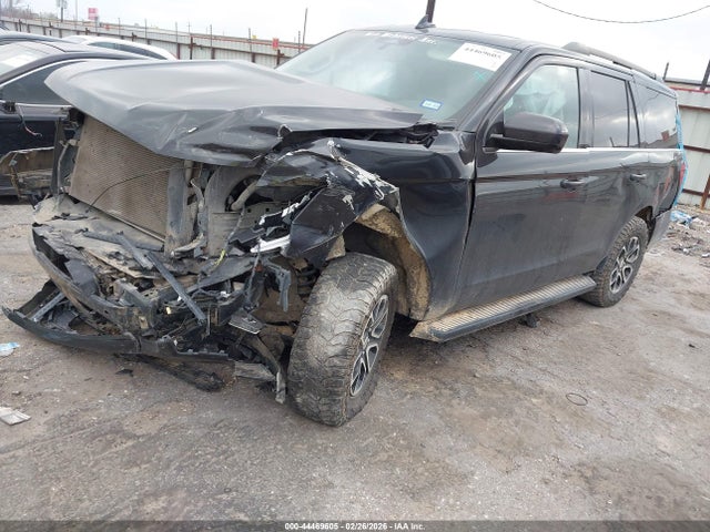 Продаж на аукціоні авто 2023 Ford Expedition Xlt, vin: 1FMJU1H8XPEA52267, номер лоту: 44469605