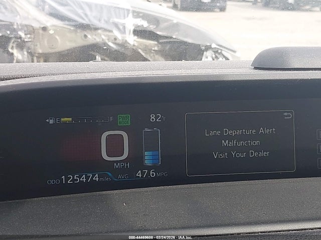 JTDKARFU0H3043994 Toyota Prius Three Touring