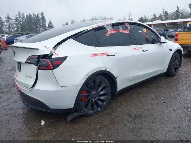 2023 TESLA MODEL Y 7SAYGDEF2PF759623 Photo 3