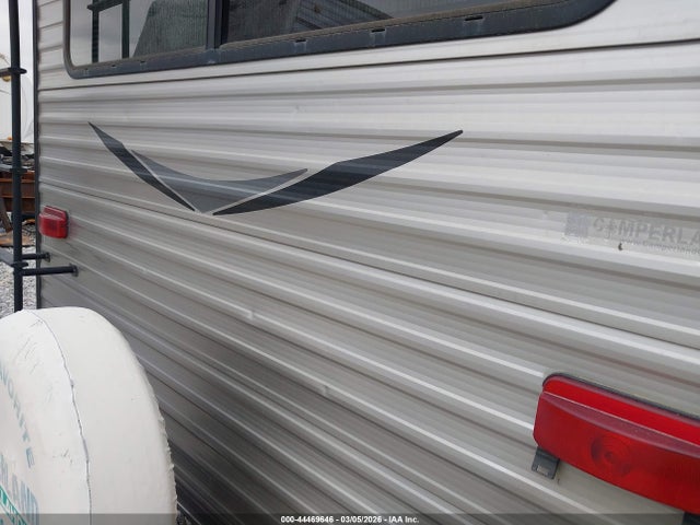 2017 Jayco Jay Flight 34 Rsbs მანქანა იყიდება აუქციონზე, vin: 1UJBJ0BT4H1T20151, აუქციონის ნომერი: 44469646
