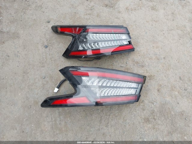 Nissan Maxima Sv Xtronic Cvt 2022 1N4AA6CV2NC503133 Image 12