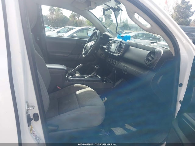 5TFRX5GN4HX081539 Toyota Tacoma Sr