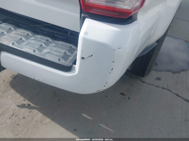 5TFRX5GN4HX081539 Toyota Tacoma Sr