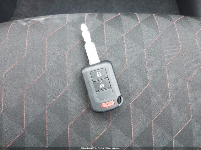 ML32AUHJ4RH021056 Mitsubishi Mirage Es/le