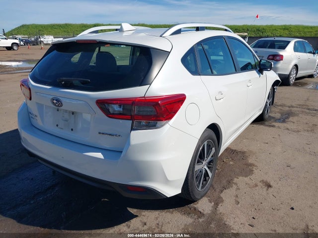 4S3GTAD63N3724359 Subaru Impreza Premium 5-door