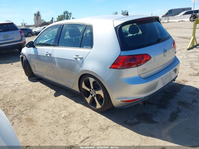 2016 VOLKSWAGEN GOLF GTI 3VW5T7AU5GM058651 Photo 2