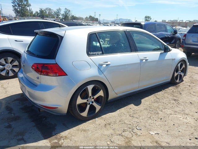 2016 VOLKSWAGEN GOLF GTI 3VW5T7AU5GM058651 Photo 3