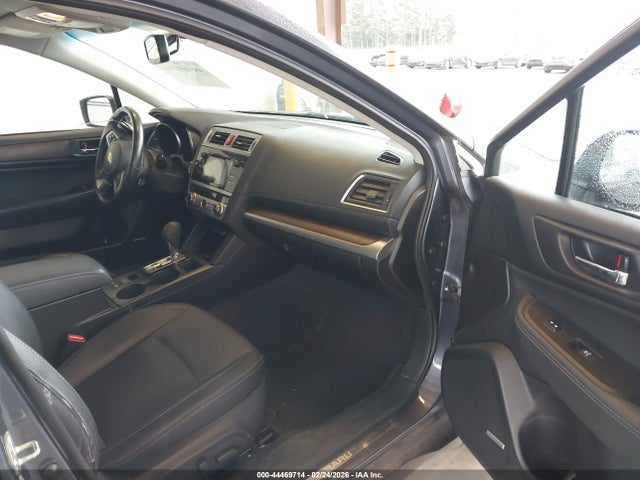 4S4BSAKC1H3427385 Subaru Outback 2.5i Limited