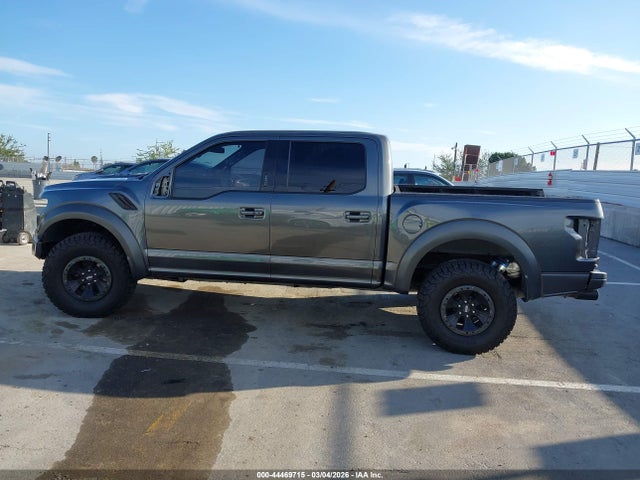 Ford F-150 Raptor 2018 1FTFW1RG4JFE71131 Image 14