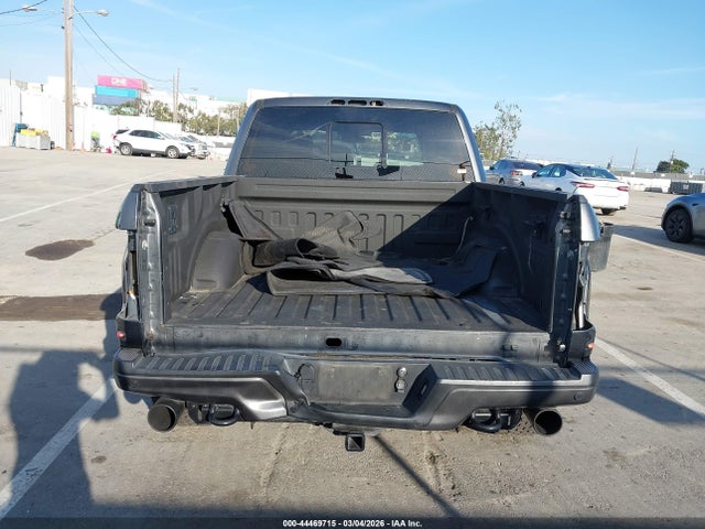 Ford F-150 Raptor 2018 1FTFW1RG4JFE71131 Image 16