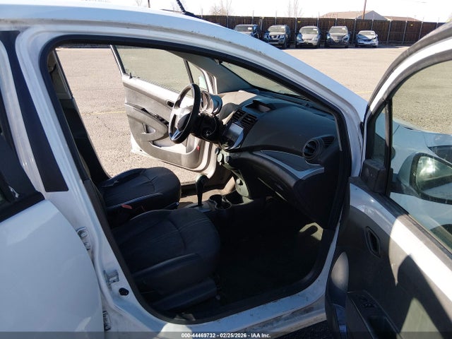Chevrolet Spark 1lt Cvt 2015 KL8CD6S92FC742612 Image 5