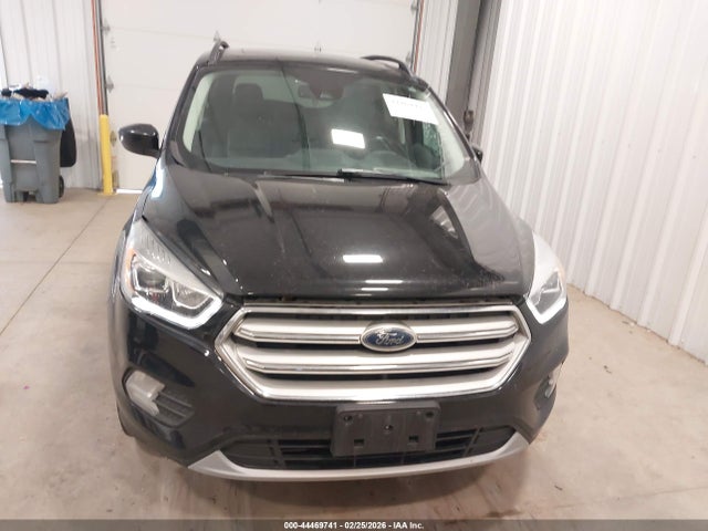 1FMCU9H95KUA82873 Ford ESCAPE SEL