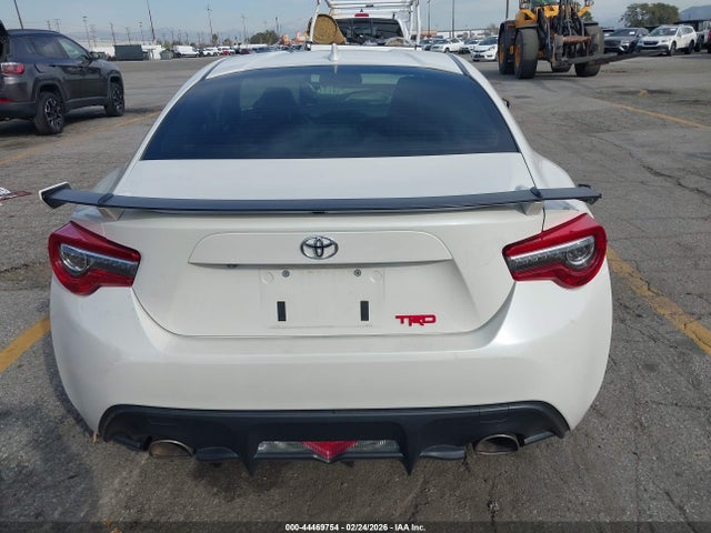 Toyota 86 GT 2020 JF1ZNAE13L9751079 Image 17