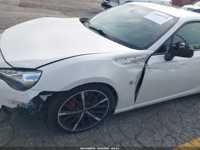 Toyota 86 GT 2020 JF1ZNAE13L9751079 Image 19
