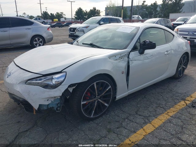 Toyota 86 GT 2020 JF1ZNAE13L9751079 Image 2