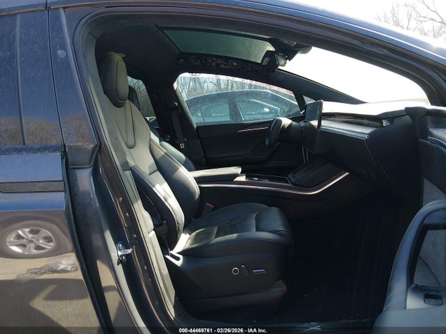 2022 TESLA MODEL X 7SAXCDE55NF341374 Photo 4