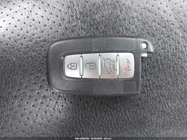 Продажа на аукционе авто 2011 Kia Sorento Sx V6, vin: 5XYKWDA25BG149242, номер лота: 44469768
