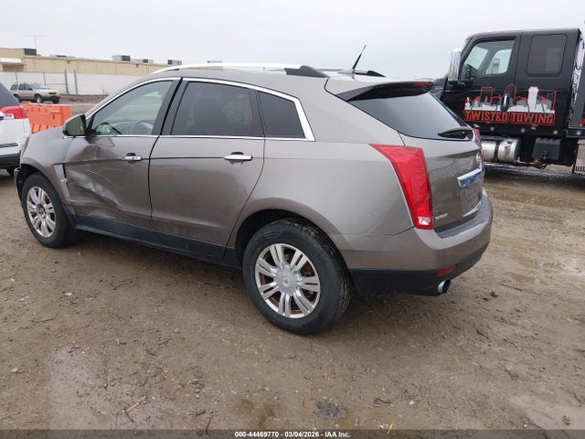 2011 CADILLAC SRX 3GYFNAEY0BS598581 Photo 2
