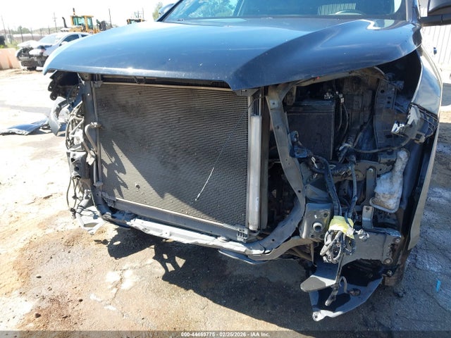 5TDKZRFH7KS323252 Toyota Highlander Se