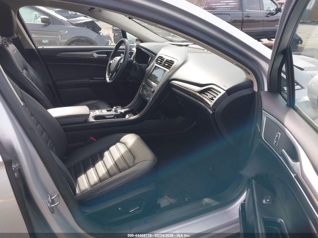 2017 FORD FUSION ENERGI 3FA6P0PU9HR411347 Photo 4