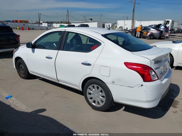 3N1CN7AP2JL845927 Nissan Versa 1.6 Sv