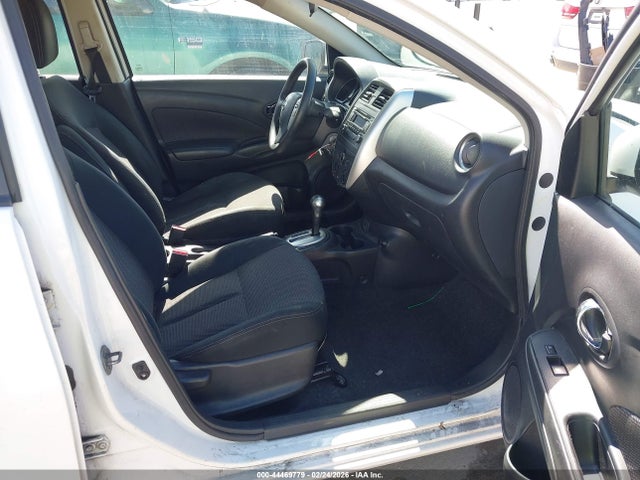3N1CN7AP2JL845927 Nissan Versa 1.6 Sv