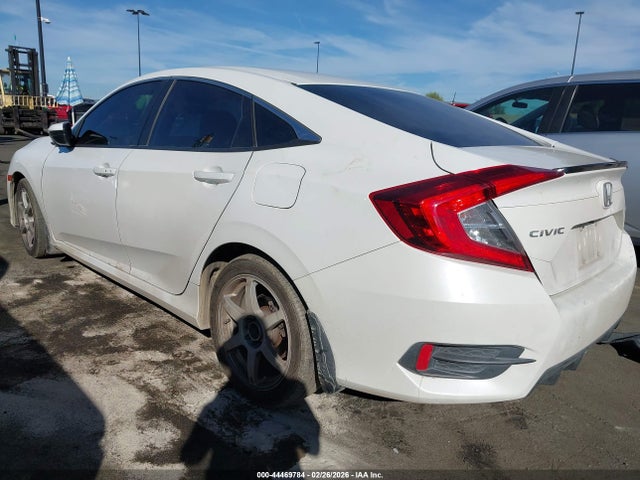 Honda Civic Sport 2020 2HGFC2F82LH567774 Image 3